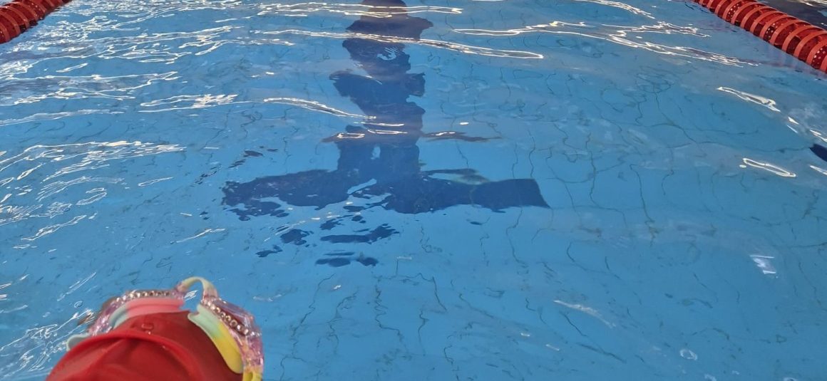 🏊‍♂️🏊‍♀️🏊 – Zajęcia z nauki pływania z Wilkami! – 🏊‍♂️🏊‍♀️🏊