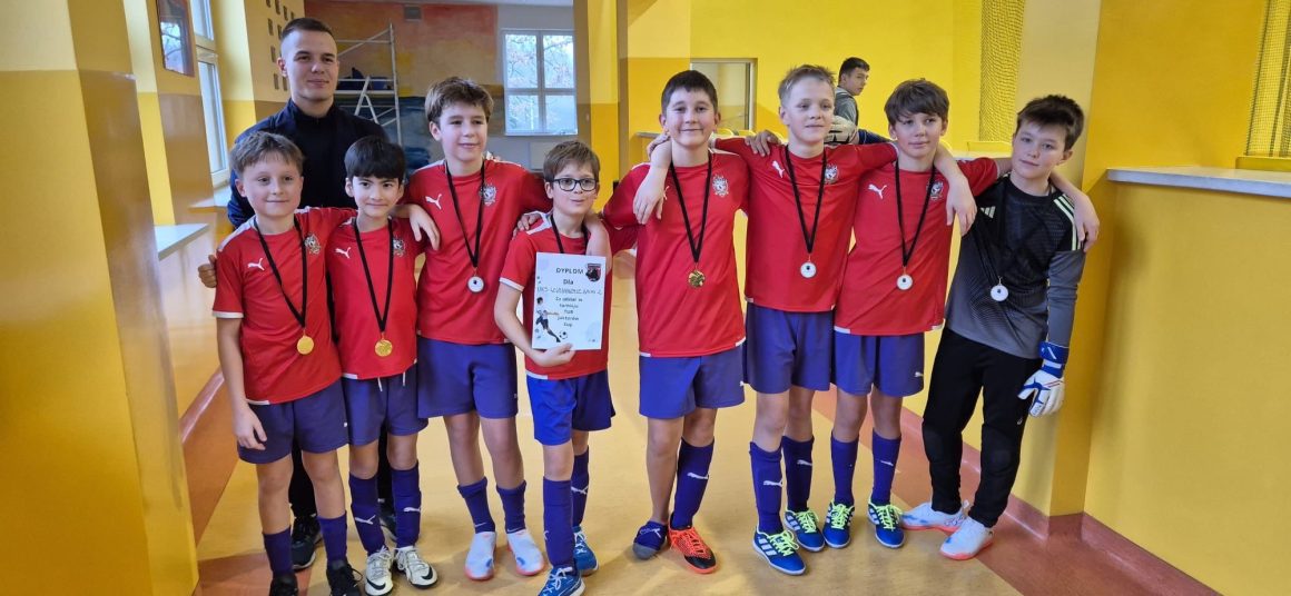 ⚽ 2 miejsce w turnieju – Reprezentacja 2013/2014 ⚽ 2 miejsce w turnieju – Reprezentacja 2013/2014